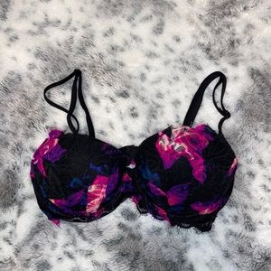 Victoria’s Secret pink push up bra